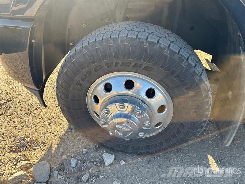 RAM 3500 Прочие фургоны
