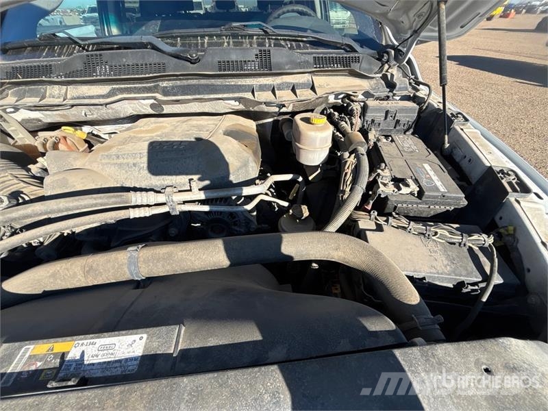 RAM 3500 4x4 Crew Cab Pickup Прочие фургоны