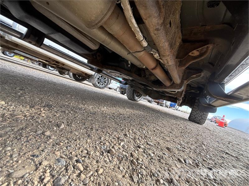 RAM 3500 4x4 Crew Cab Pickup Inne