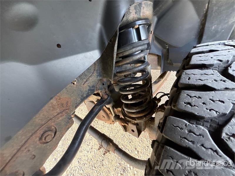 RAM 3500 4x4 Crew Cab Pickup Inne