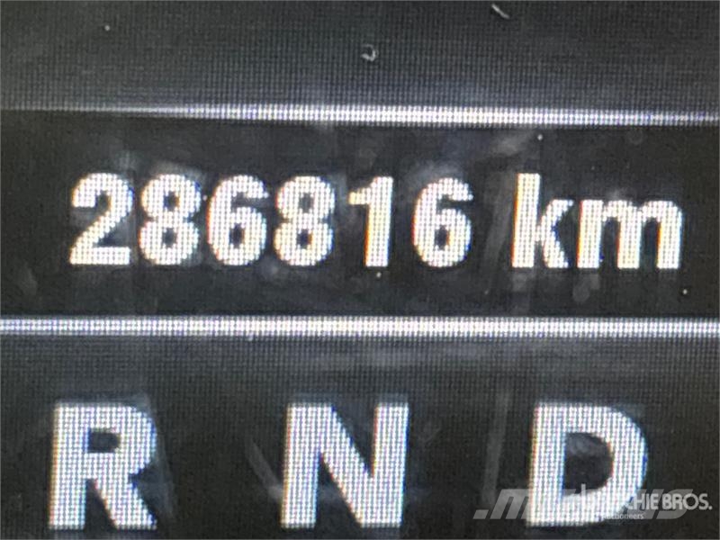 RAM 3500 4x4 Crew Cab Pickup Inne