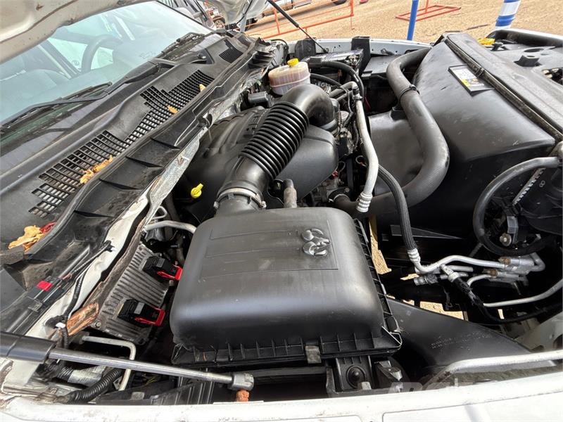 RAM 3500 4x4 Pickup Muu