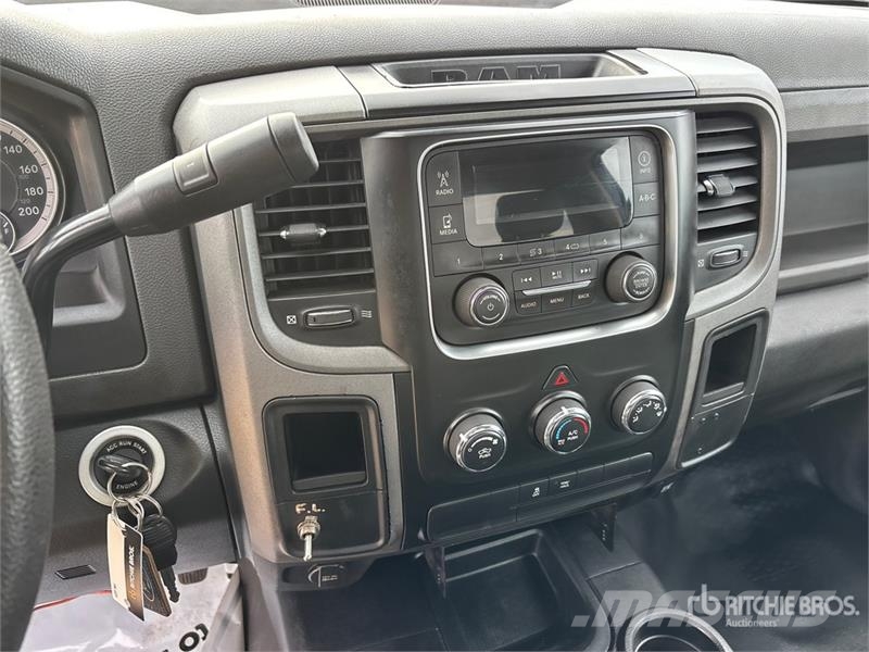 RAM 3500 4x4 Pickup Muu