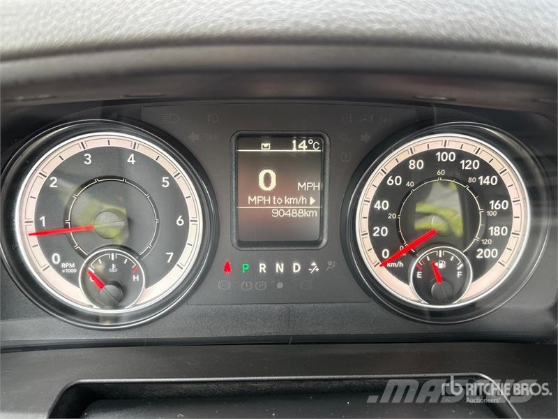 RAM 3500 4x4 Pickup Muu