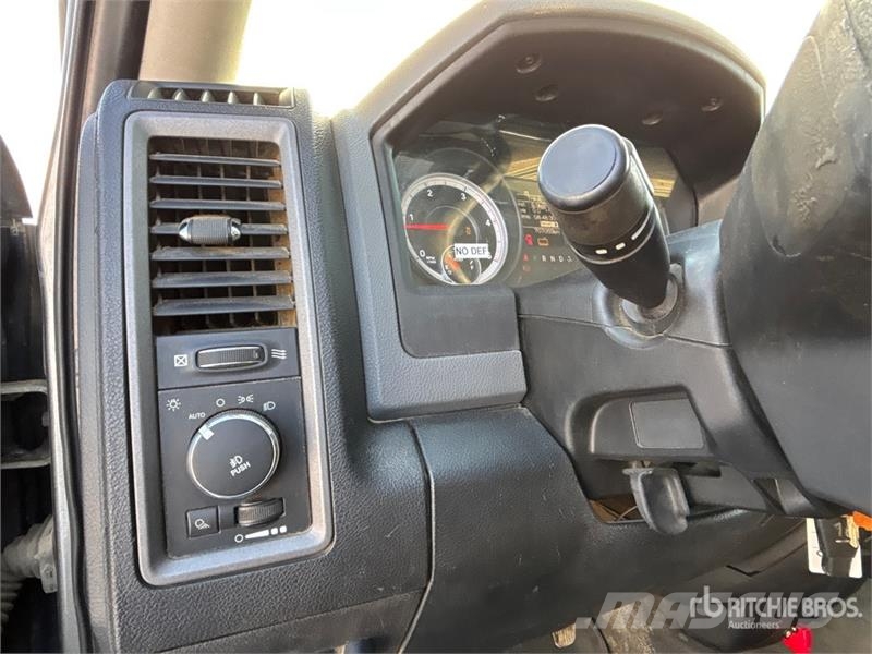 RAM 3500 Heavy Duty Planbiler