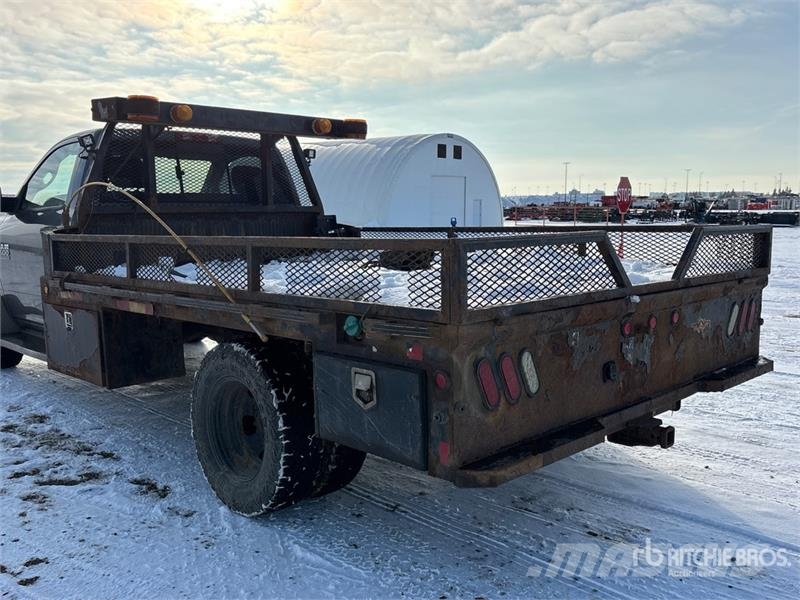 RAM 3500 Heavy Duty Planbiler