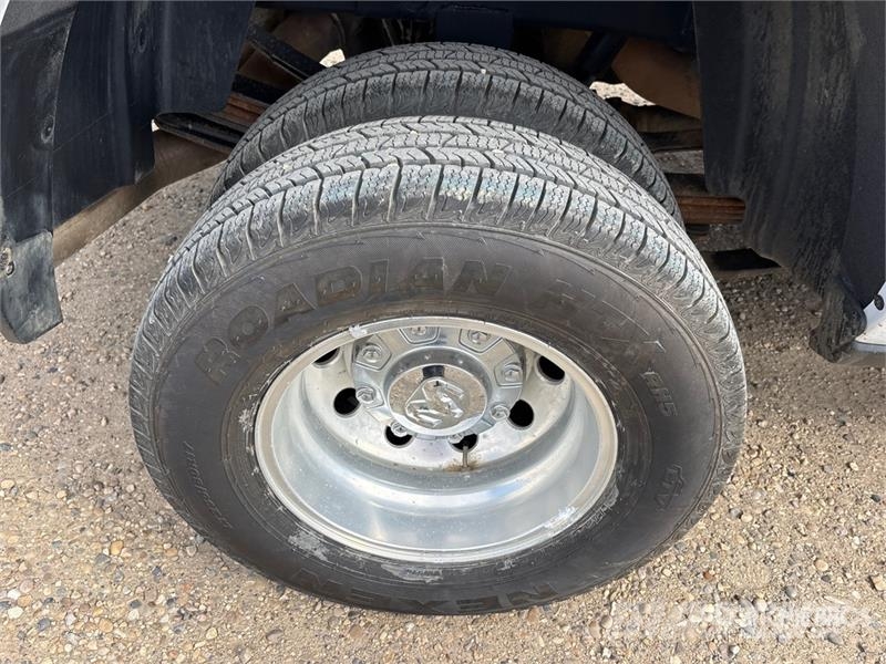 RAM 3500 Laramie 4x4 Crew Cab Pickup Інше