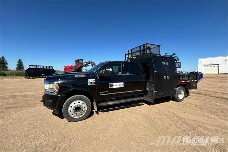 RAM 5500 Pick up/Platou