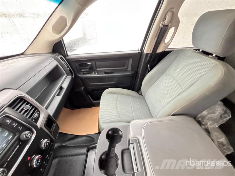 RAM 5500 Kamioni sa otvorenim sandukom