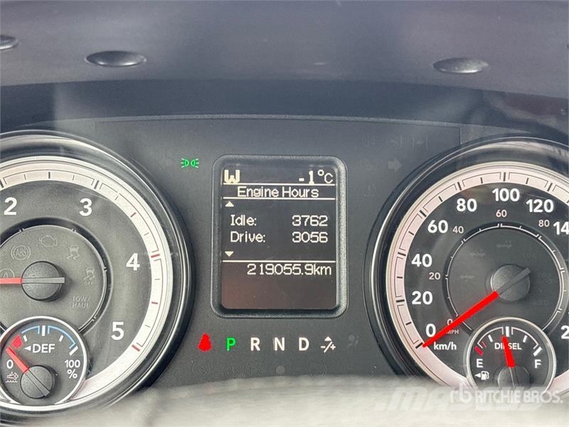 RAM 5500 Kamioni sa otvorenim sandukom