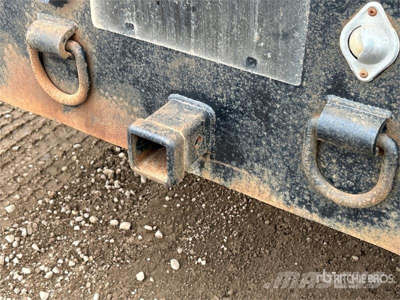 RAM 5500 Platós / Ponyvás teherautók