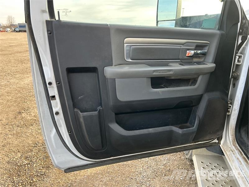 RAM 5500 Komunalna vozila za opštu namenu