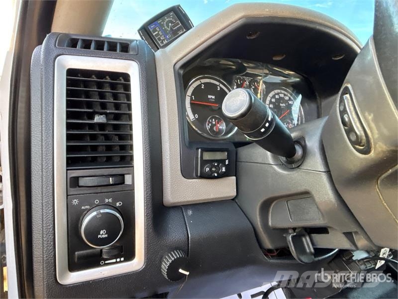 RAM 5500 多目的/汎用車両
