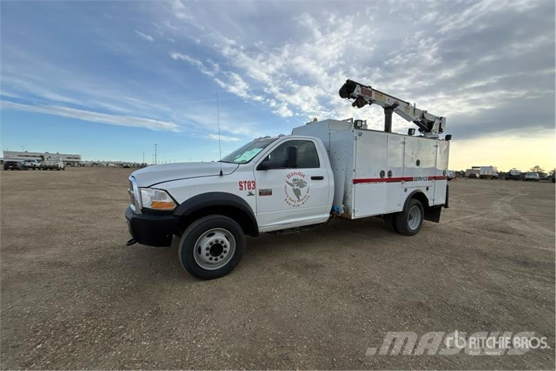 RAM 5500 Municipal/vehicul cu uz general