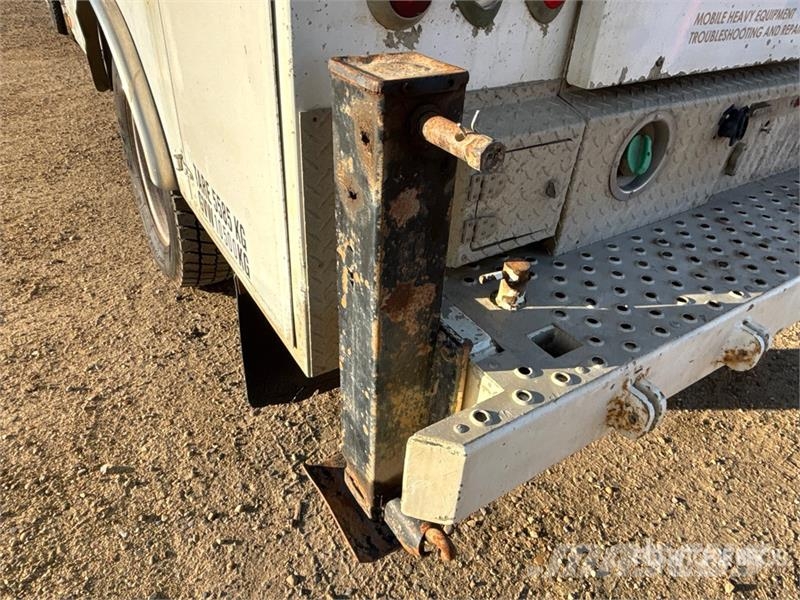 RAM 5500 多目的/汎用車両