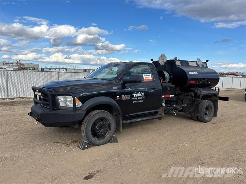 RAM 5500 3000 L 4x4 Pressure Truck Andere Fahrzeuge