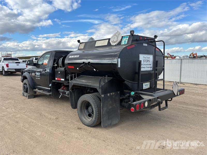 RAM 5500 3000 L 4x4 Pressure Truck Andere Fahrzeuge