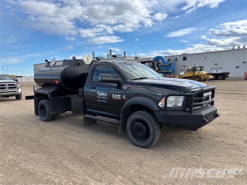 RAM 5500 3000 L 4x4 Pressure Truck Andere Fahrzeuge