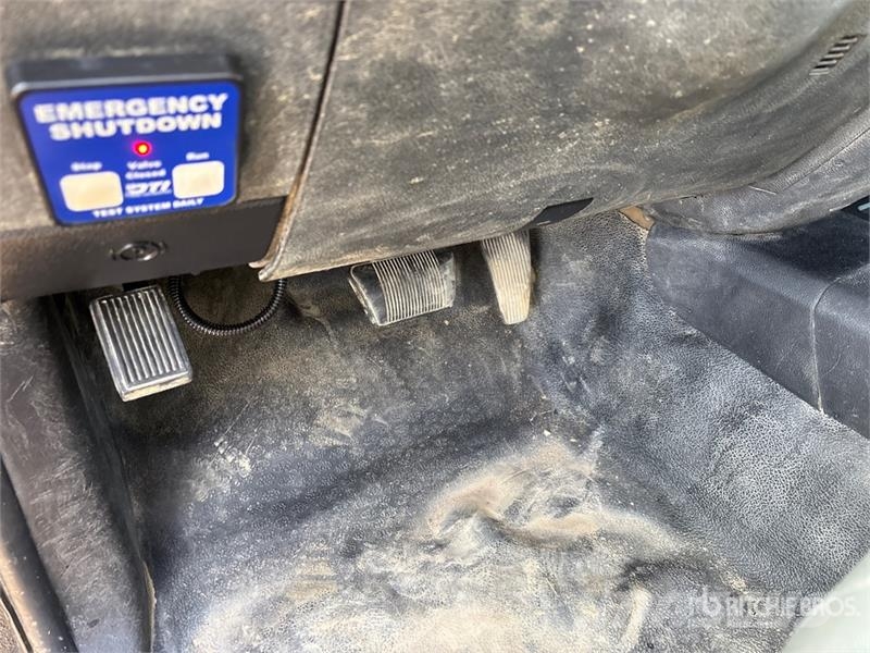 RAM 5500 4000 L 4x4 Pressure Truck Andere Fahrzeuge