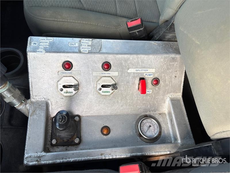 RAM 5500 4000 L 4x4 Pressure Truck Andere Fahrzeuge
