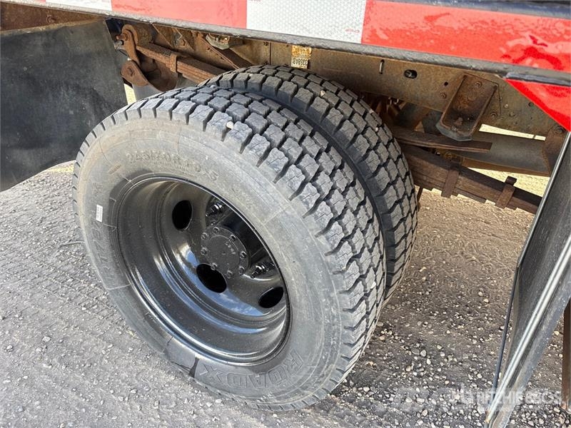 RAM 5500 4000 L 4x4 Pressure Truck Andere Fahrzeuge