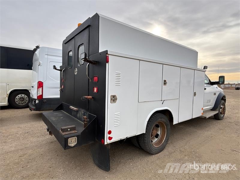 RAM 5500 4x4 Lube Truck Tankwagen