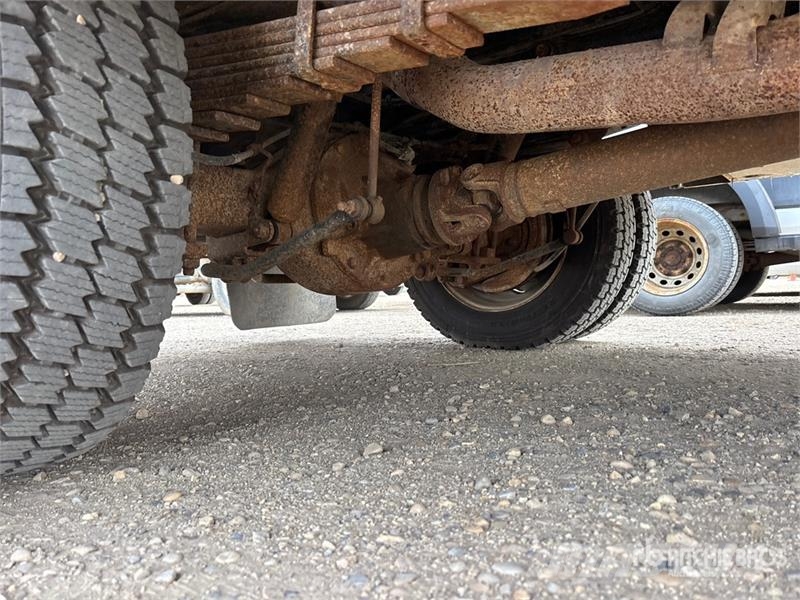 RAM 5500 4x4 Lube Truck Tankwagen