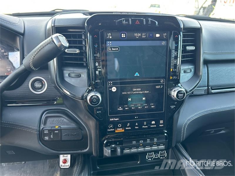 RAM 5500 Limited 4x4 Crew Cab Dump Truck Savivarčių priekabų vilkikai