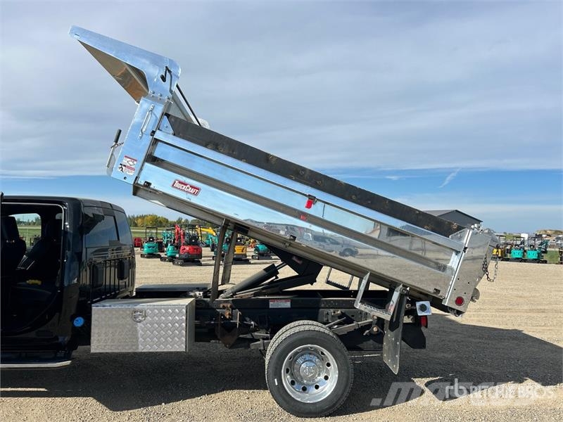 RAM 5500 Limited 4x4 Crew Cab Dump Truck Savivarčių priekabų vilkikai