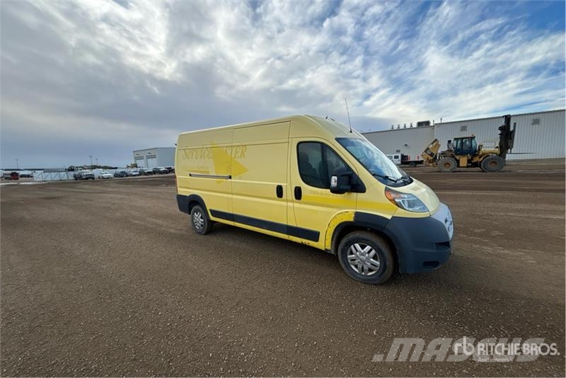 RAM ProMaster 3500 Cargo Van Dodávky