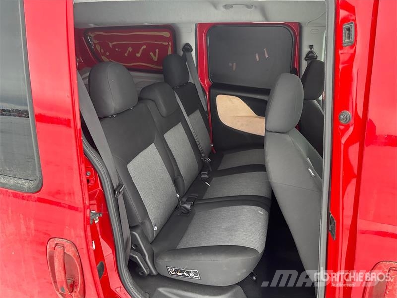 RAM ProMaster City Cargo Van Ванове за доставки