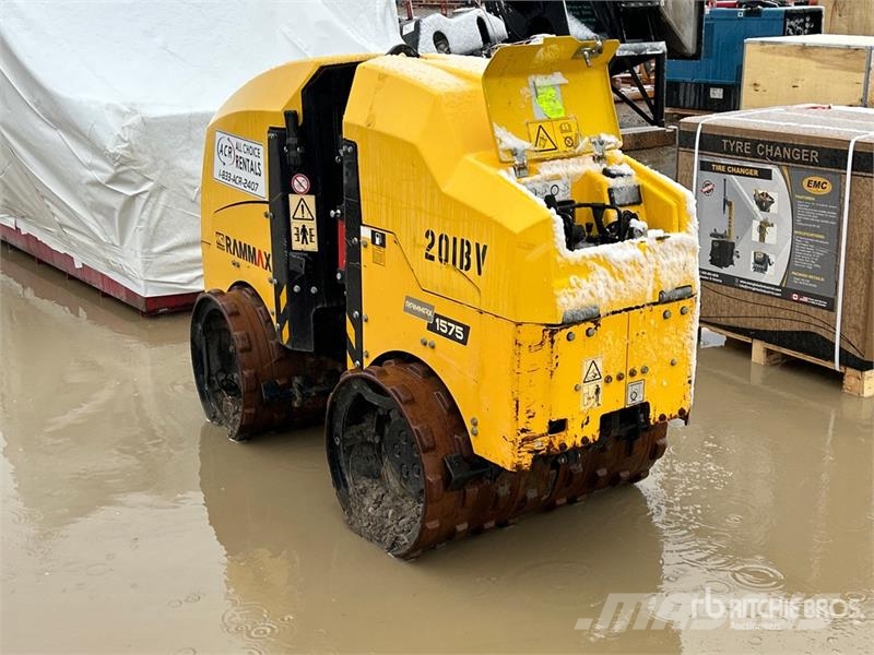 Rammax 1575 Trench Compactor Erdbauwalzen