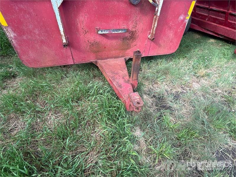 Rancher 250 bu 10 ft S/A Creep Feeder Livestock Fe Krmítka, krmné žlaby