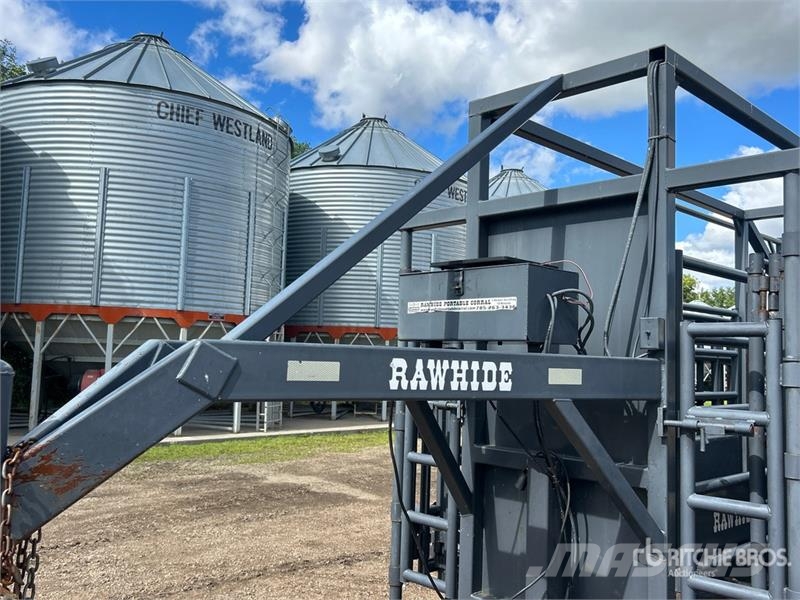 Rawhide Manufacturing Portable Corral Hydraulic Ha Άλλα μηχανήματα κτηνοτροφίας και εξαρτήματα