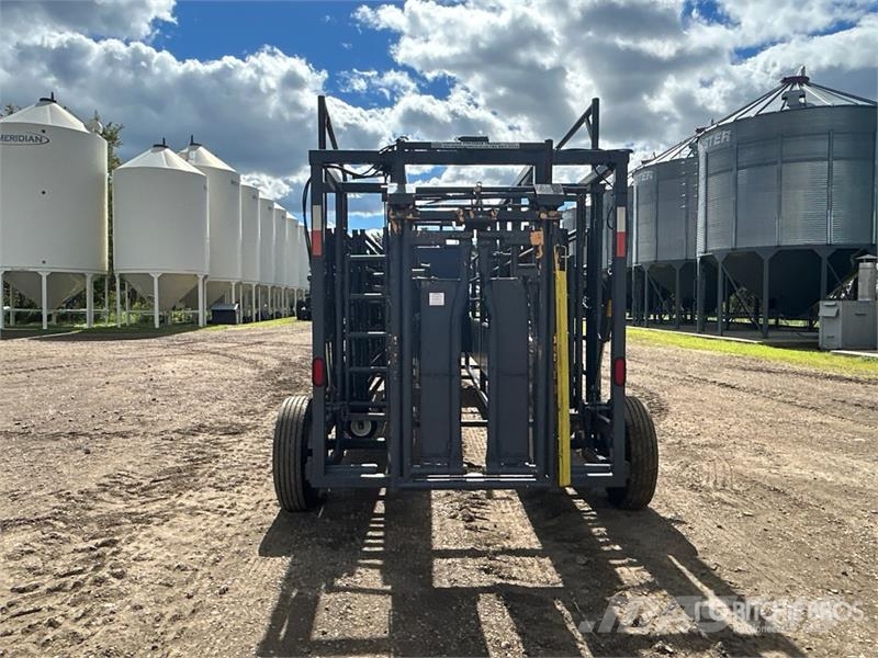 Rawhide Manufacturing Portable Corral Hydraulic Ha Άλλα μηχανήματα κτηνοτροφίας και εξαρτήματα