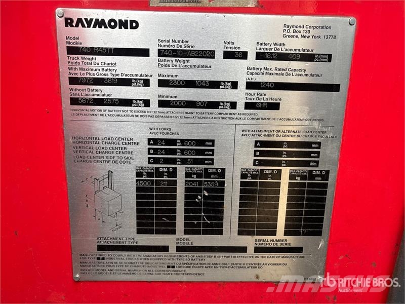 Raymond 740 R45TT 4500 lb Reach Truck Carrello retrattile