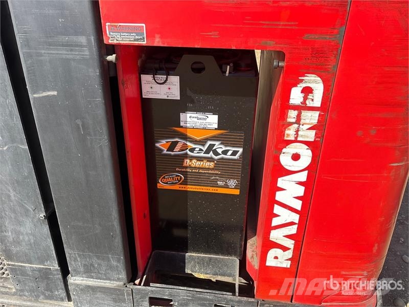 Raymond EASI-OPC30TT Middelsløftende plukketruck