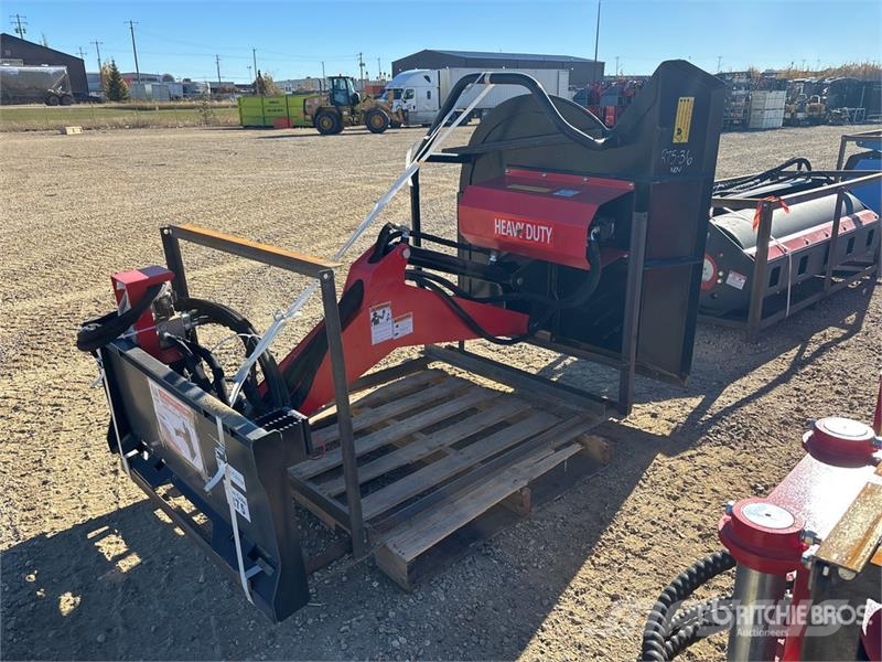  Raytree RABC44 44 in Articulating Skid Steer Brush ماكينات جز العشب