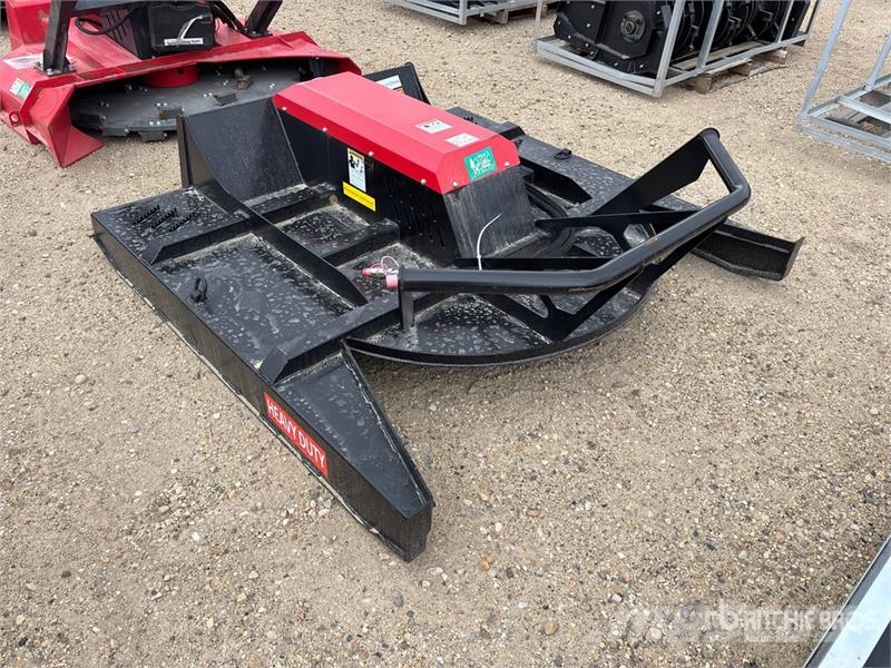  Raytree RHBC72S 72 in 4-Blade Skid Steer Brush Cut Sekačky namontované a tažené