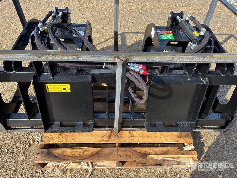 Raytree RMBG72 72 in Root Skid Steer Grapple (Unus Kourat