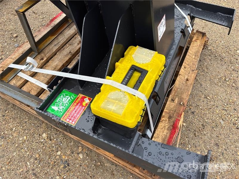 Raytree RMPP680 Skid Steer Post Driver (Unused) Fencing equipment