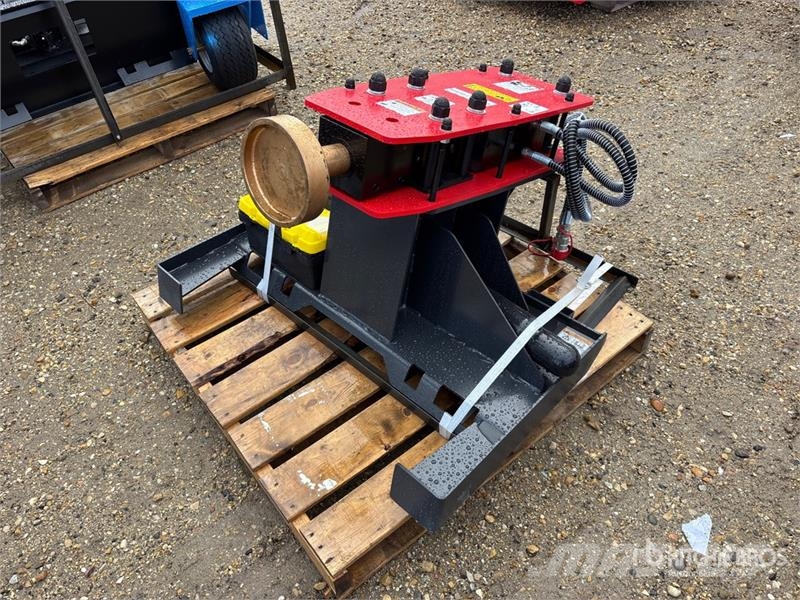 Raytree RMPP680 Skid Steer Post Driver (Unused) Fencing equipment