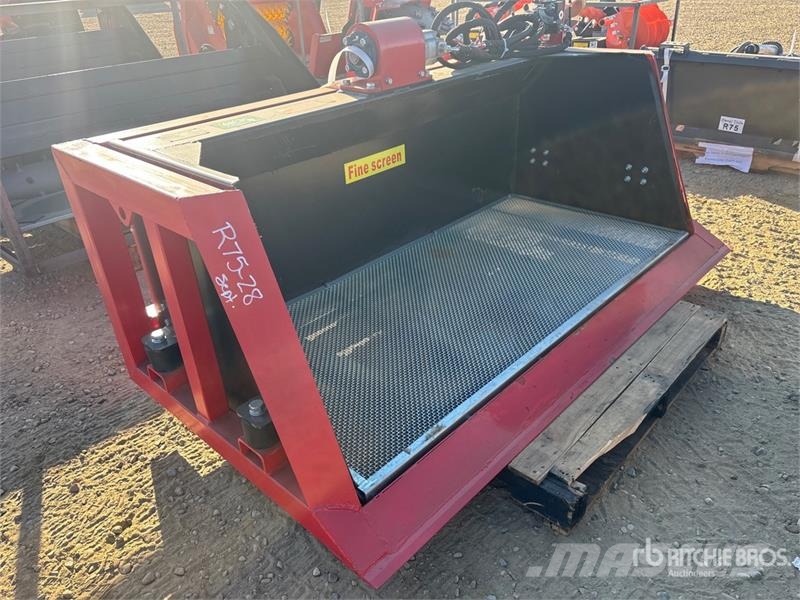  Raytree RMVB78F 70 in Skid Steer Screening Bucket  篩分機