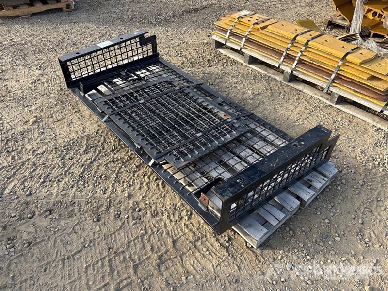  Rear Cab Screen - Fits Dozer مكونات أخرى