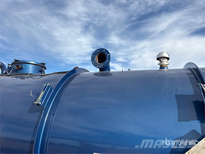 Rebel Approx. 18 feet long Vacuum System Установки для буріння свердловин