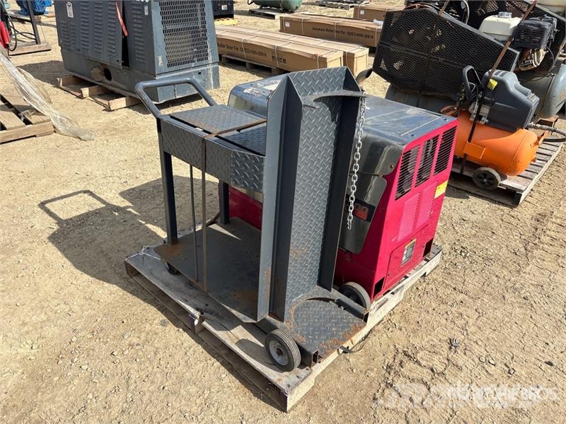 Red-D-Arc GX300 Engine Driven Welder Aparati za zavarivanje
