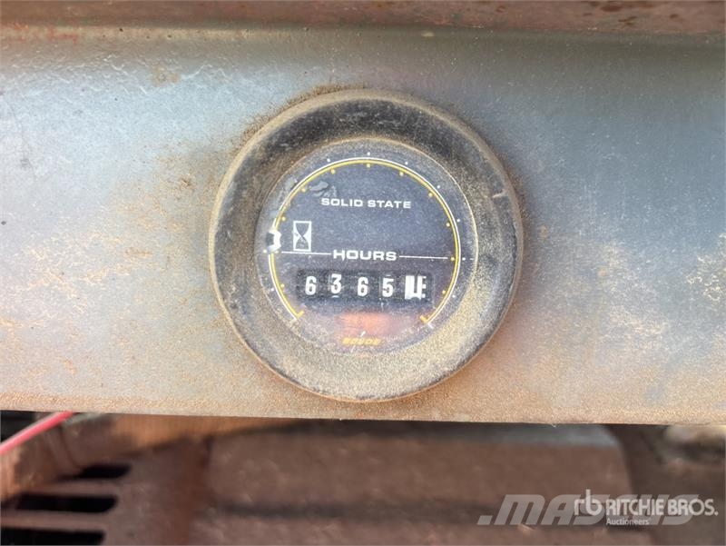  Red-D-Arc RA-250-V1902 Сварочные аппараты