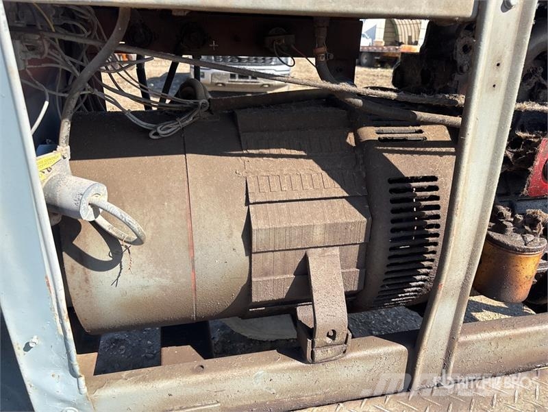  Red-D-Arc RA-250-V1902 Сварочные аппараты