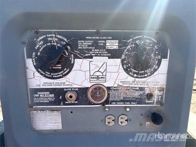  Red-D-Arc RA-250-V1902 Сварочные аппараты