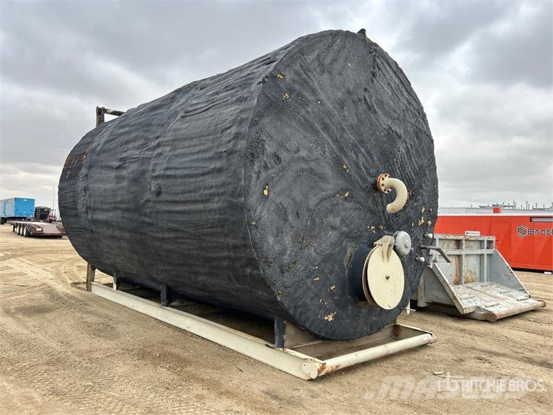 Red River Industries Skid Mounted Steel Tank Fuel and additive tanks
